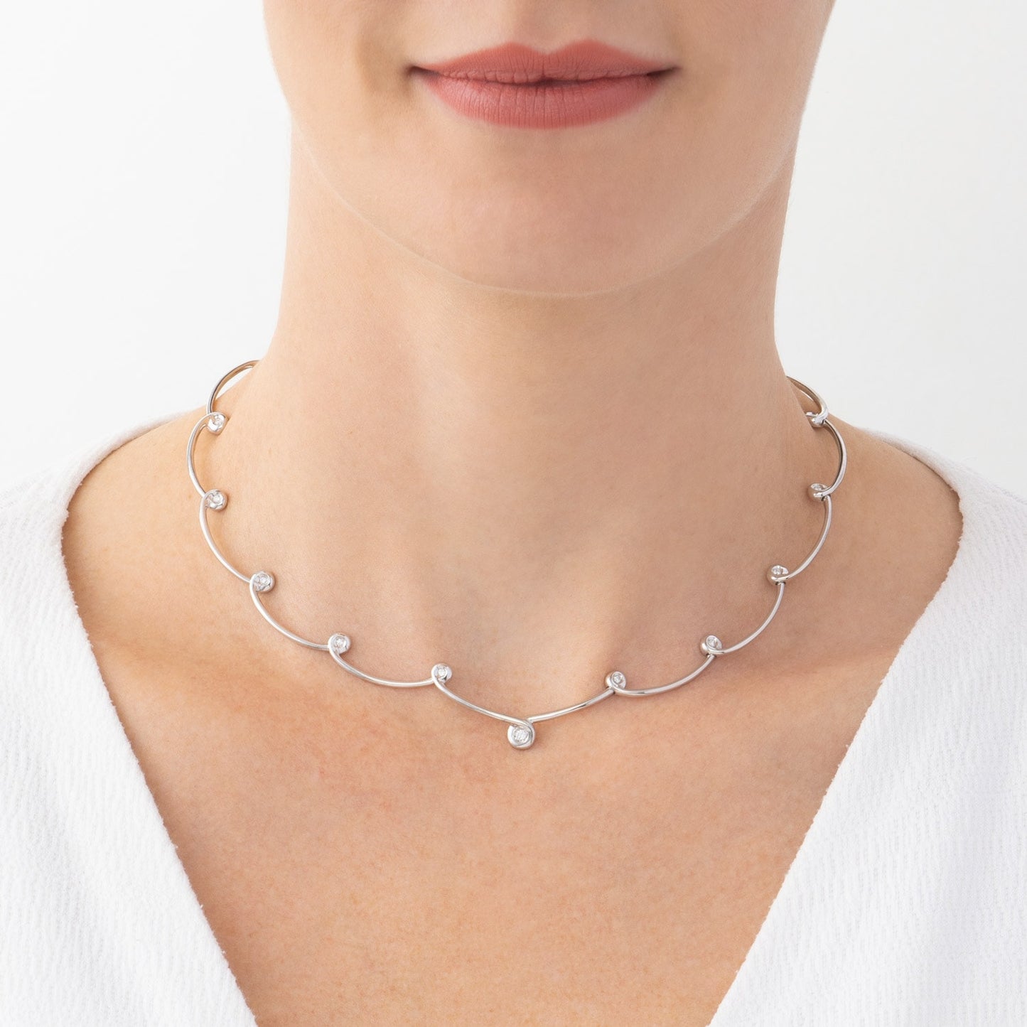 Colar Choker com 1,22 ct diamantes em ouro
