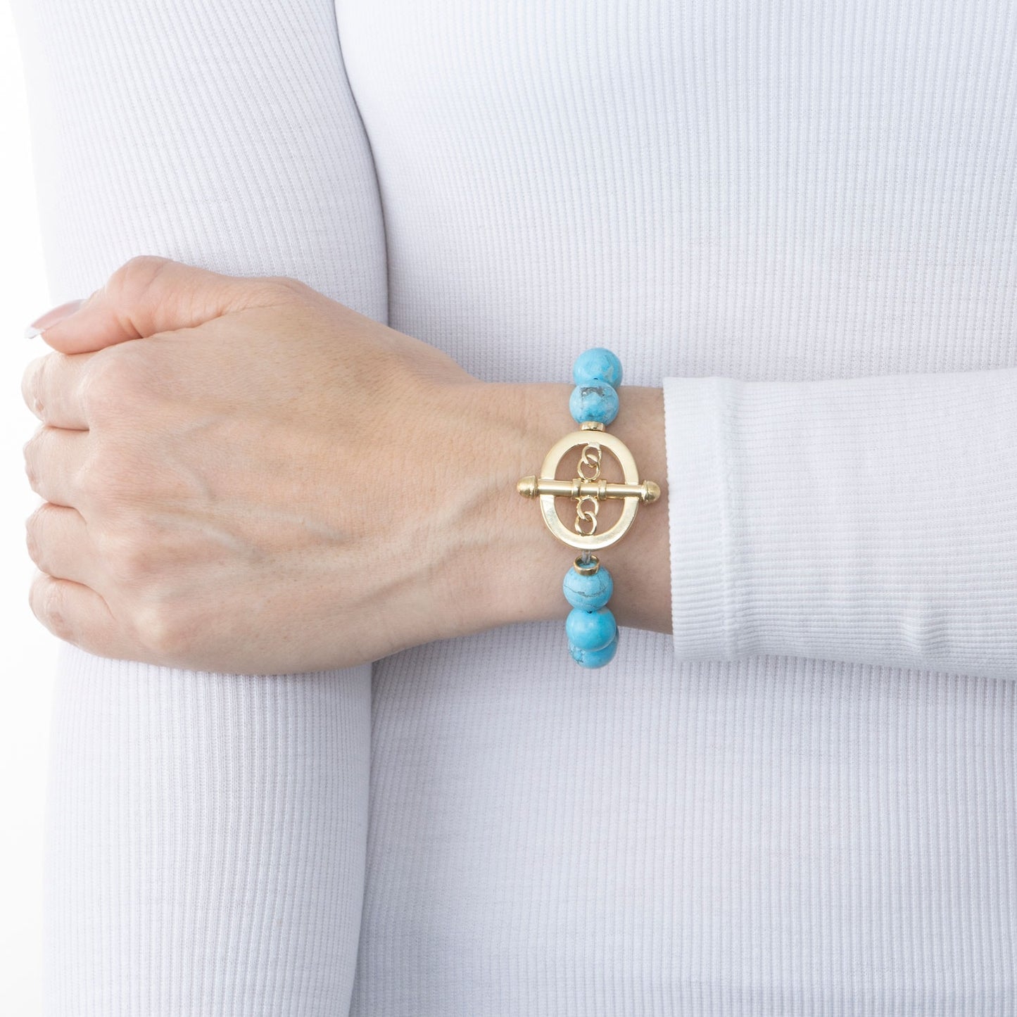 Pulseira pedraria com Howlita turquesa em ouro