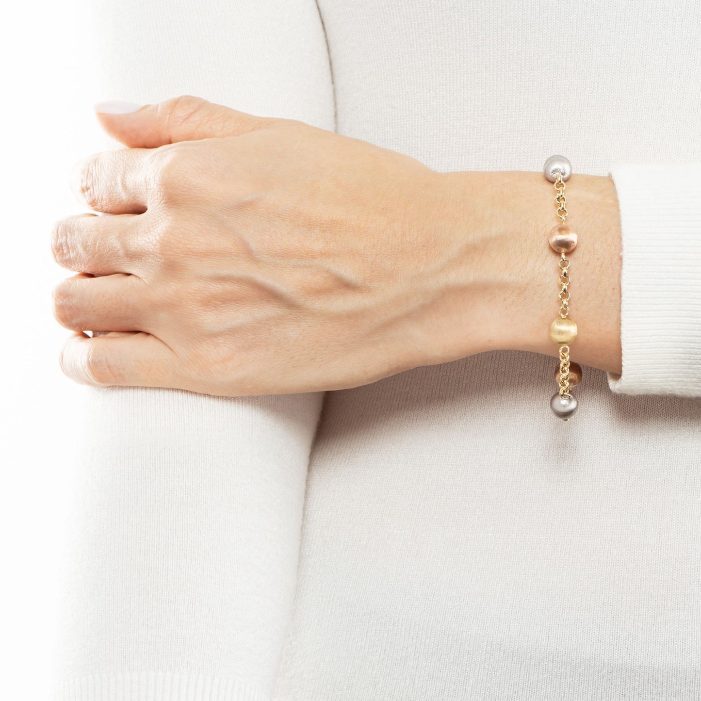 Pulseira berloque com 20,7 cm em ouro tricolor