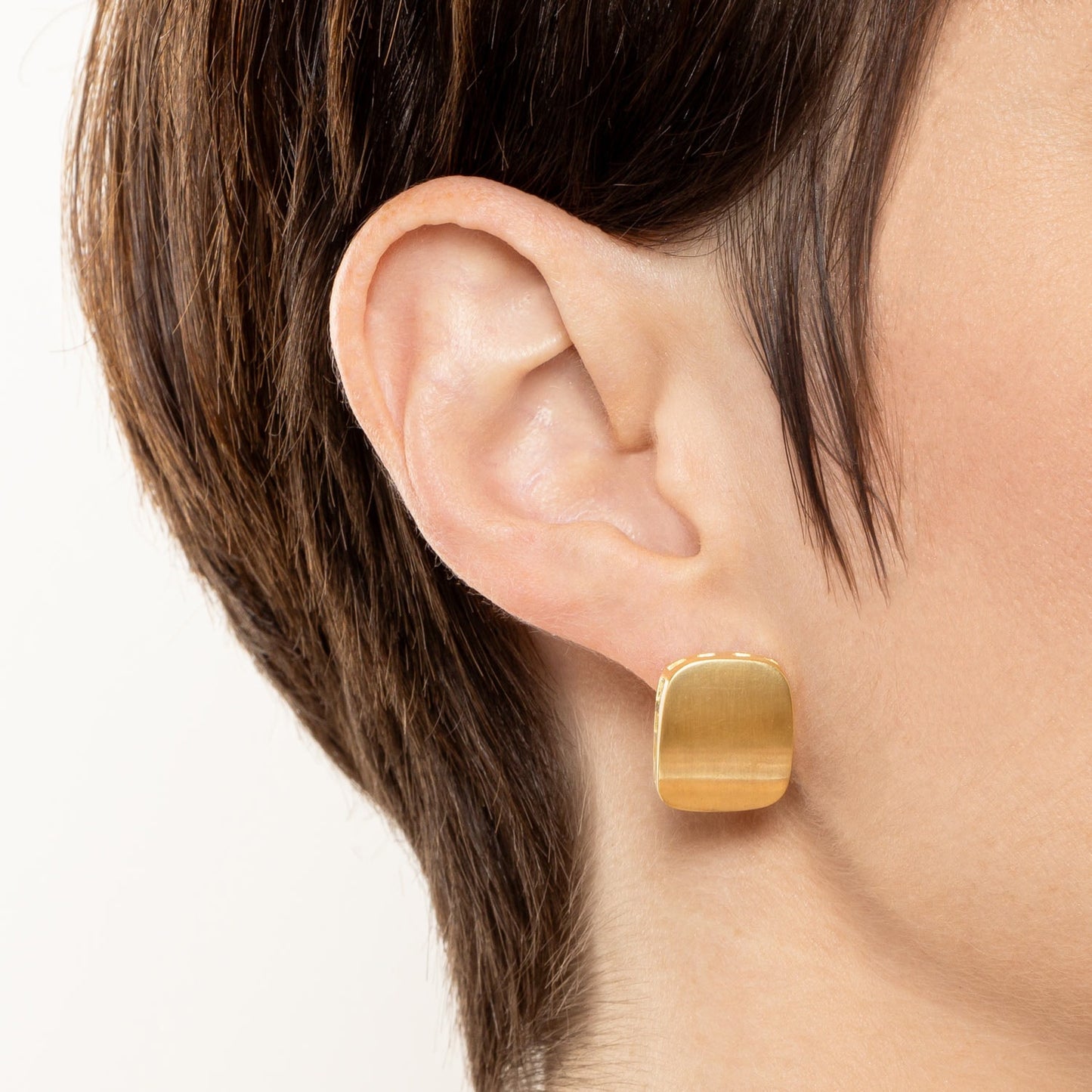 Brinco ear clip em ouro